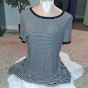 GAP Black and White Striped Short Sleeve Tee